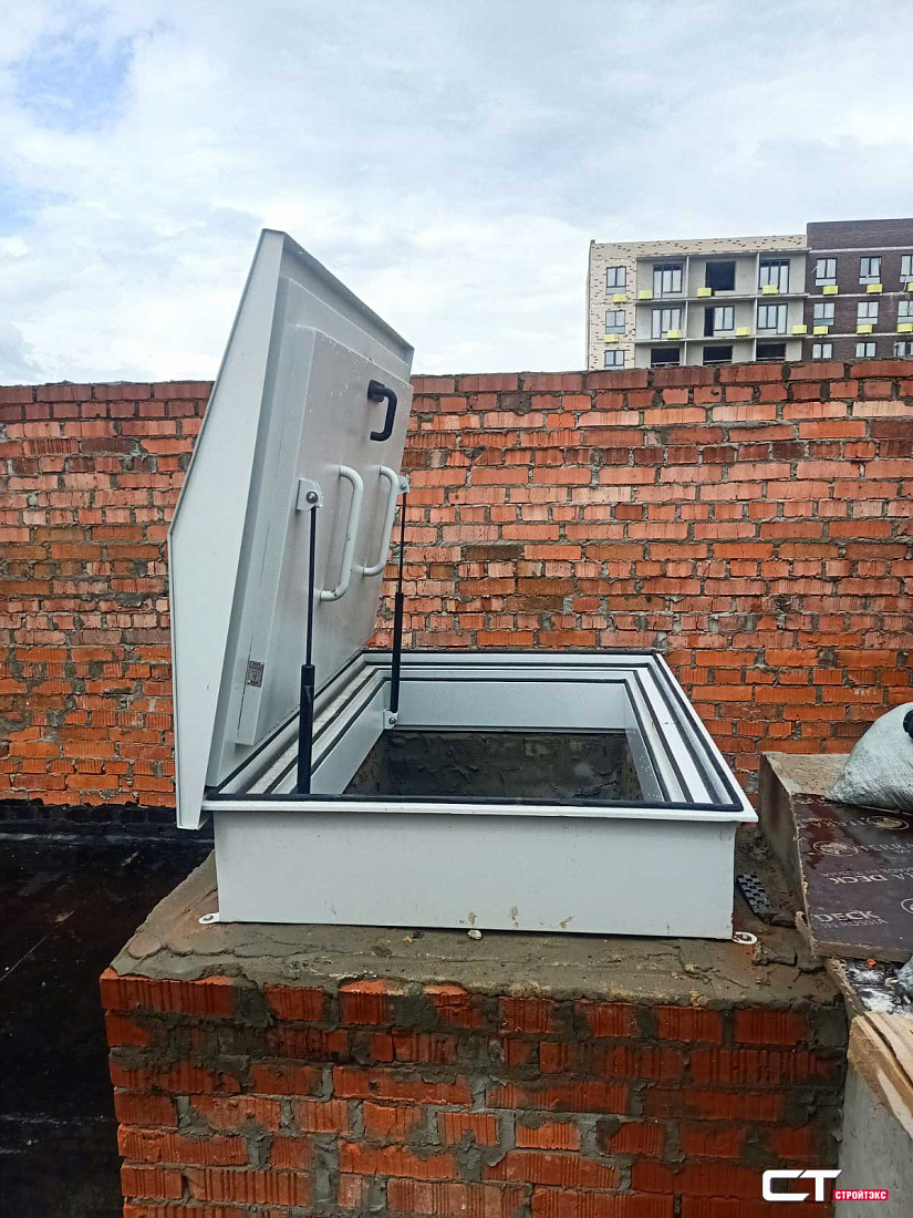 ЛПМК-1 EI-60 Люк противопожарный металлический выхода на кровлю 1300х1300мм